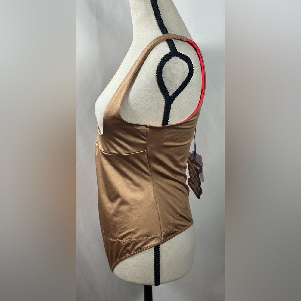 YITTY Red and Tan Shapewear - Picture 3 of 13